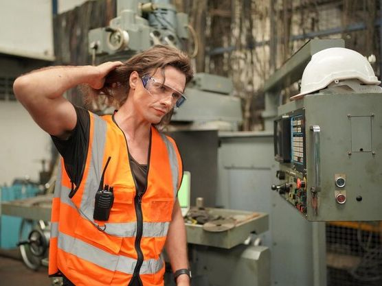 Najczęstsze awarie maszyn przemysłowych i skuteczne metody ich naprawy